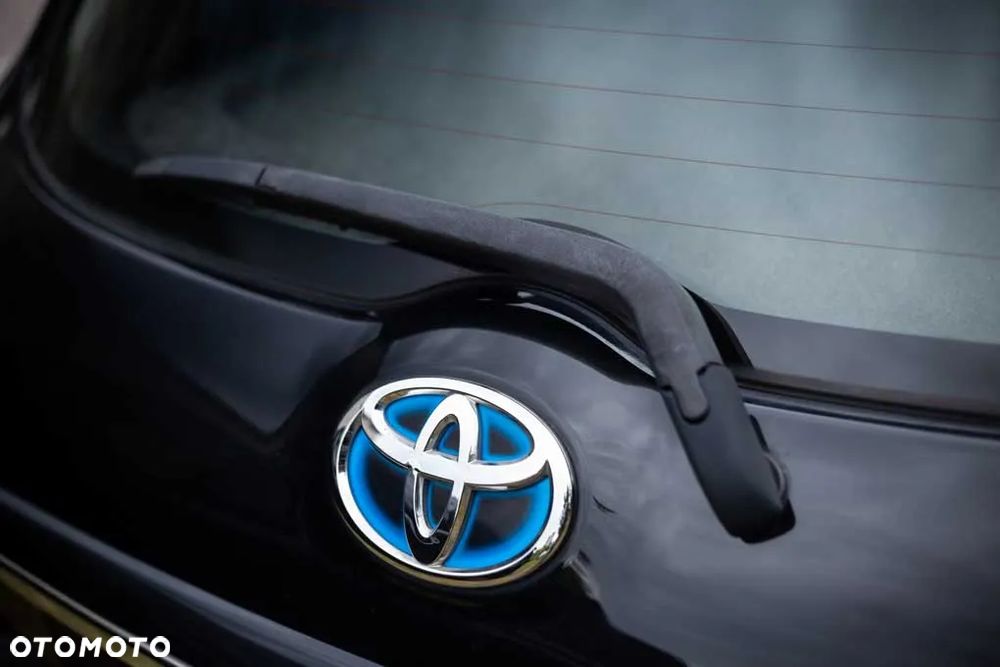 Toyota Auris 1.8 Travel - 36