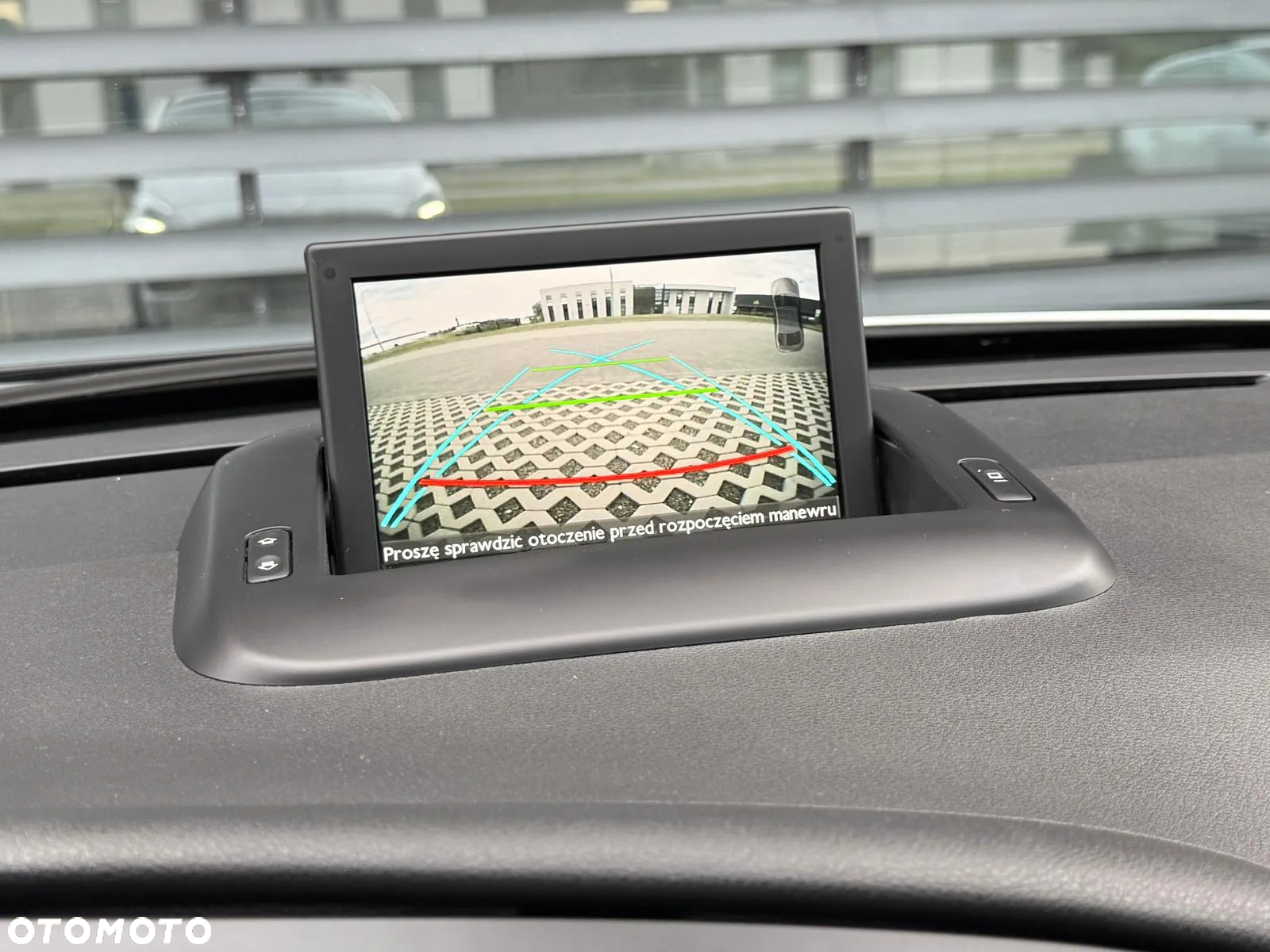 Peugeot 3008 HDi FAP 115 Roland Garros - 34