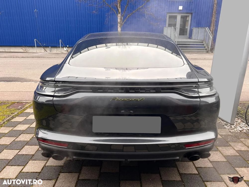 Porsche Panamera 4 E-Hybrid Platinum Edition - 5