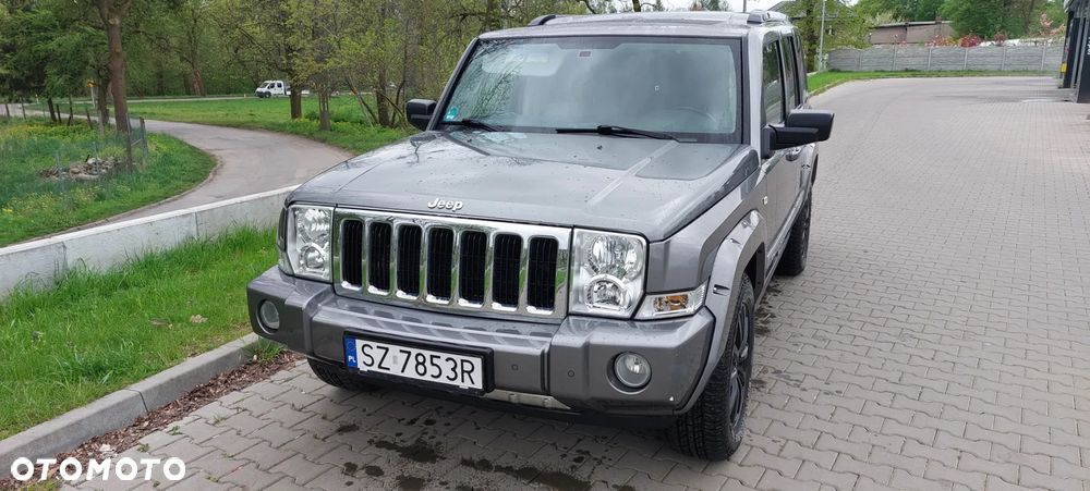 Jeep Commander - 1
