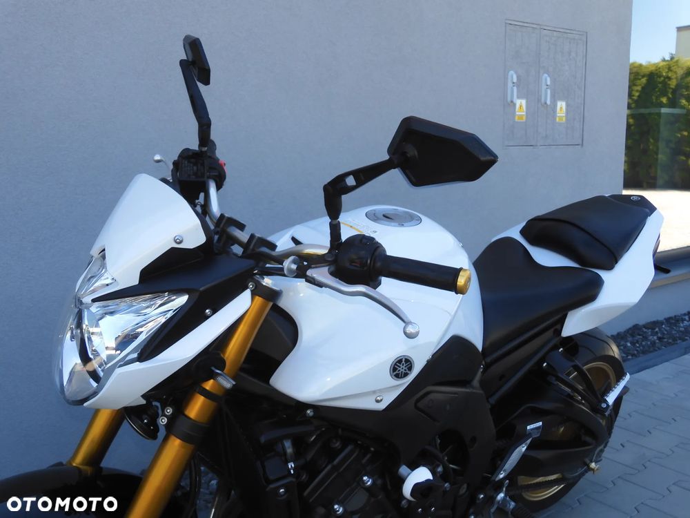 Yamaha FZ8 - 20