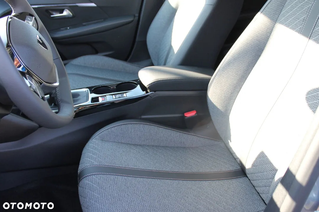 Peugeot 208 1.2 PureTech Allure S&S - 6