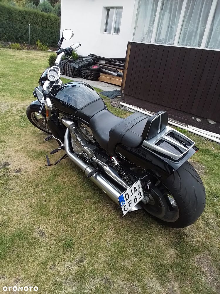 Harley-Davidson V-Rod Muscle - 2