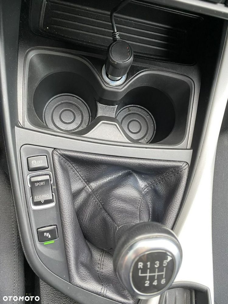 BMW Seria 1 - 13