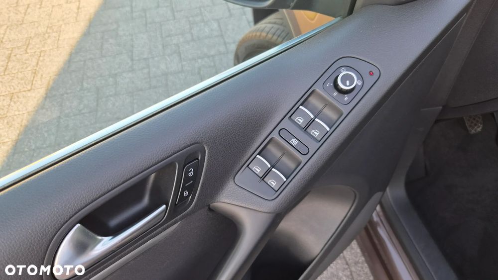 Volkswagen Tiguan 1.4 TSI BlueMotion Technology Sport & Style - 25