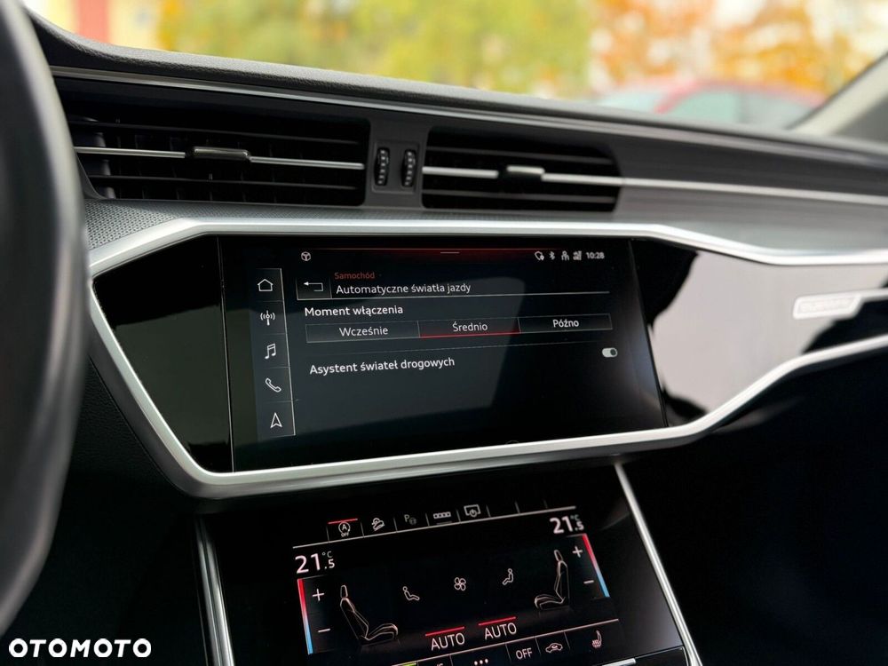 Audi A6 Allroad - 32