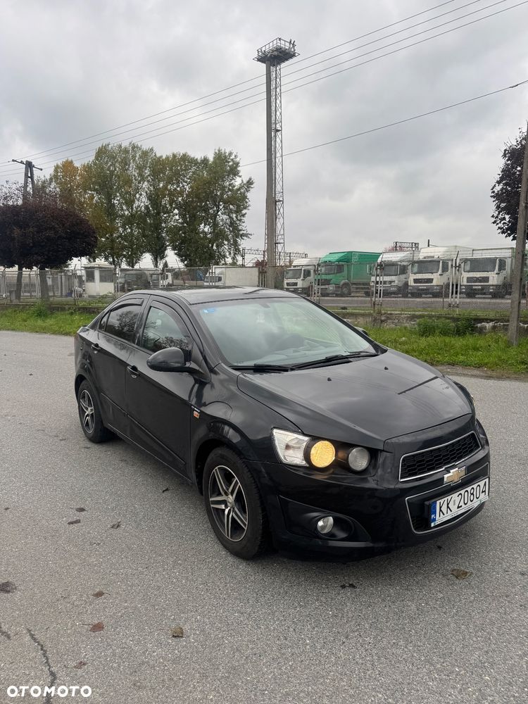 Chevrolet Aveo 1.2 LT+ - 2