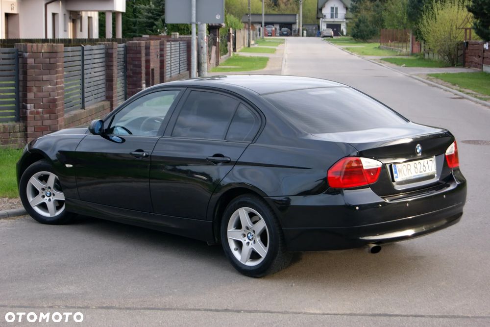BMW Seria 3 318i - 16
