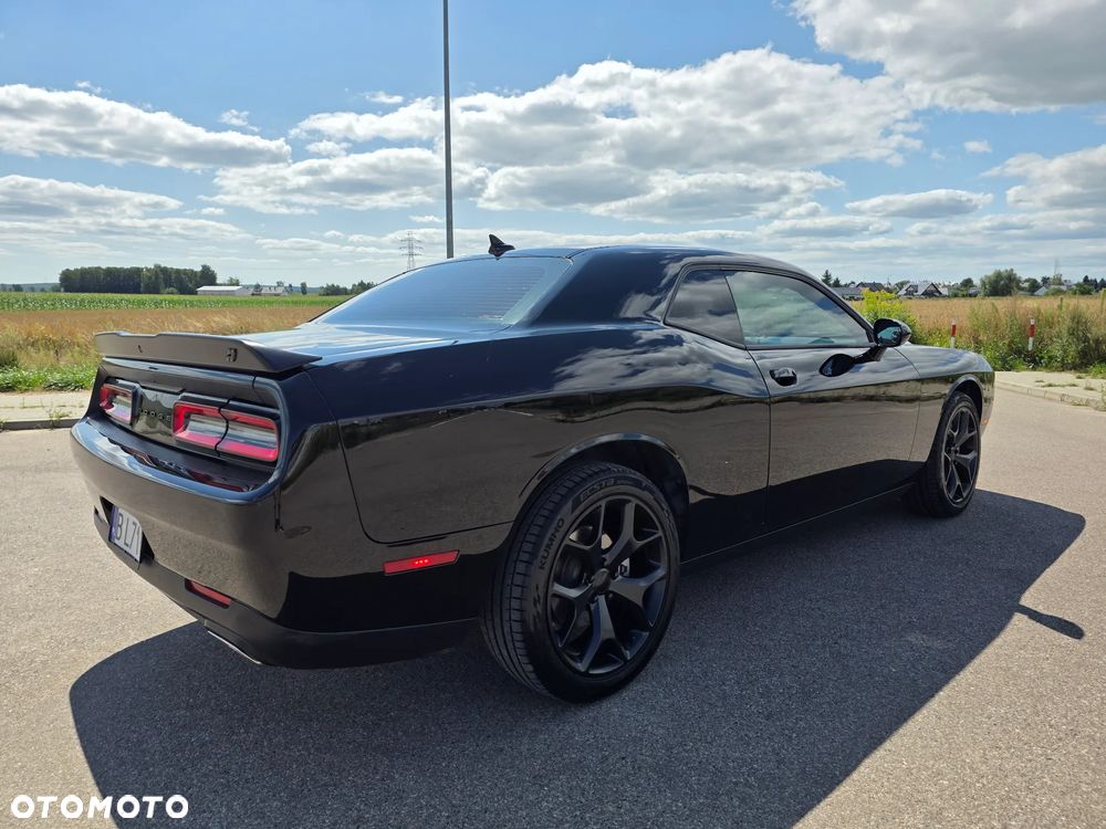 Dodge Challenger 3.6 SXT Plus - 6