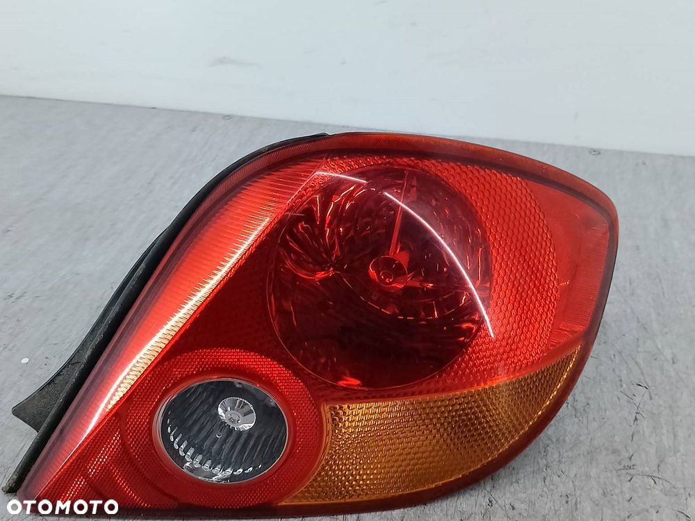 LAMPA TYLNA PRAWA HYUNDAI COUPE III 92402-2CXXX COUPE - 1