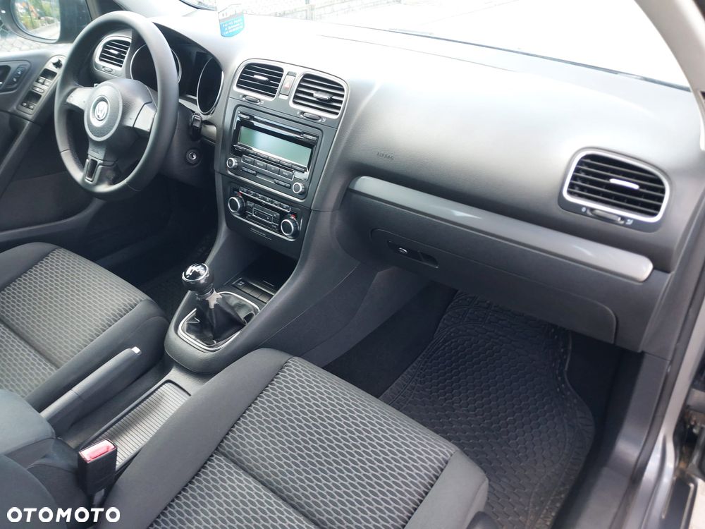 Volkswagen Golf 1.6 Team - 13