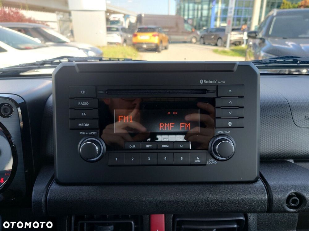 Suzuki Jimny 1.5 Pro - 17