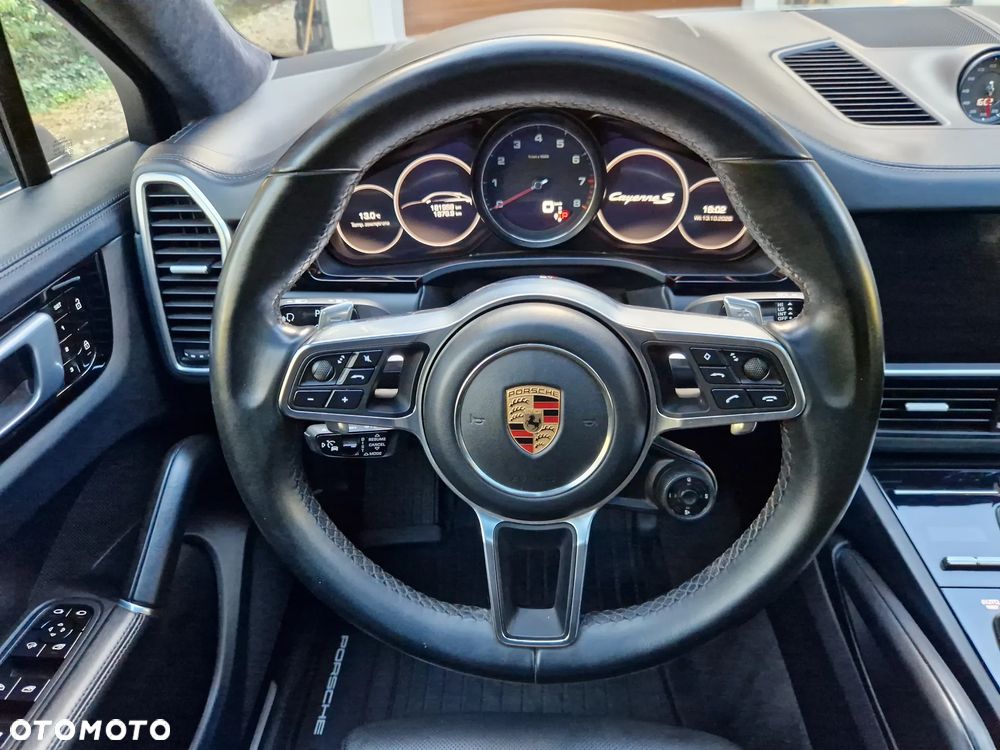 Porsche Cayenne S Platinum Edition - 19