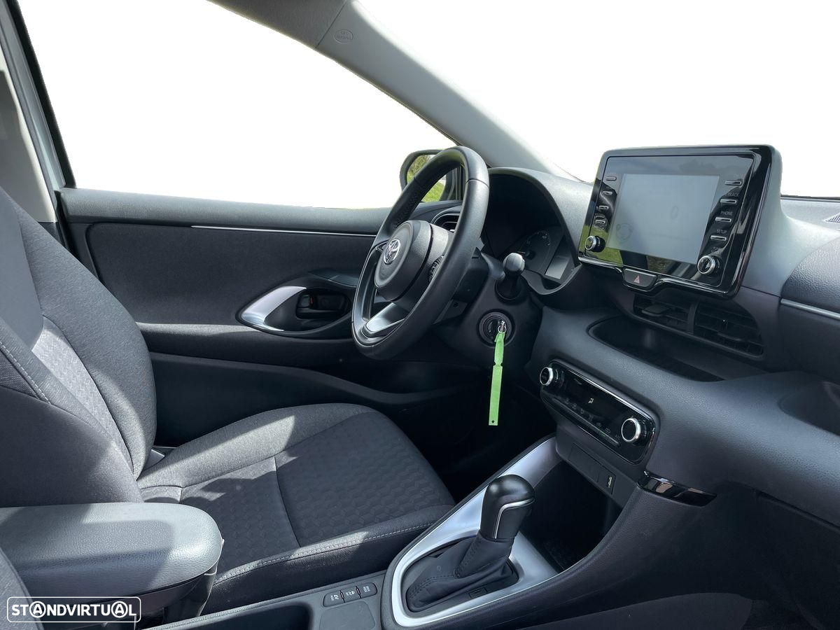 Toyota Yaris - 13