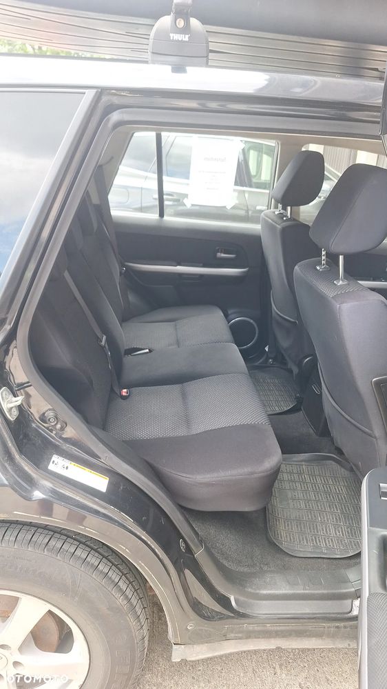 Suzuki Grand Vitara 2.7 V6 Premium - 12