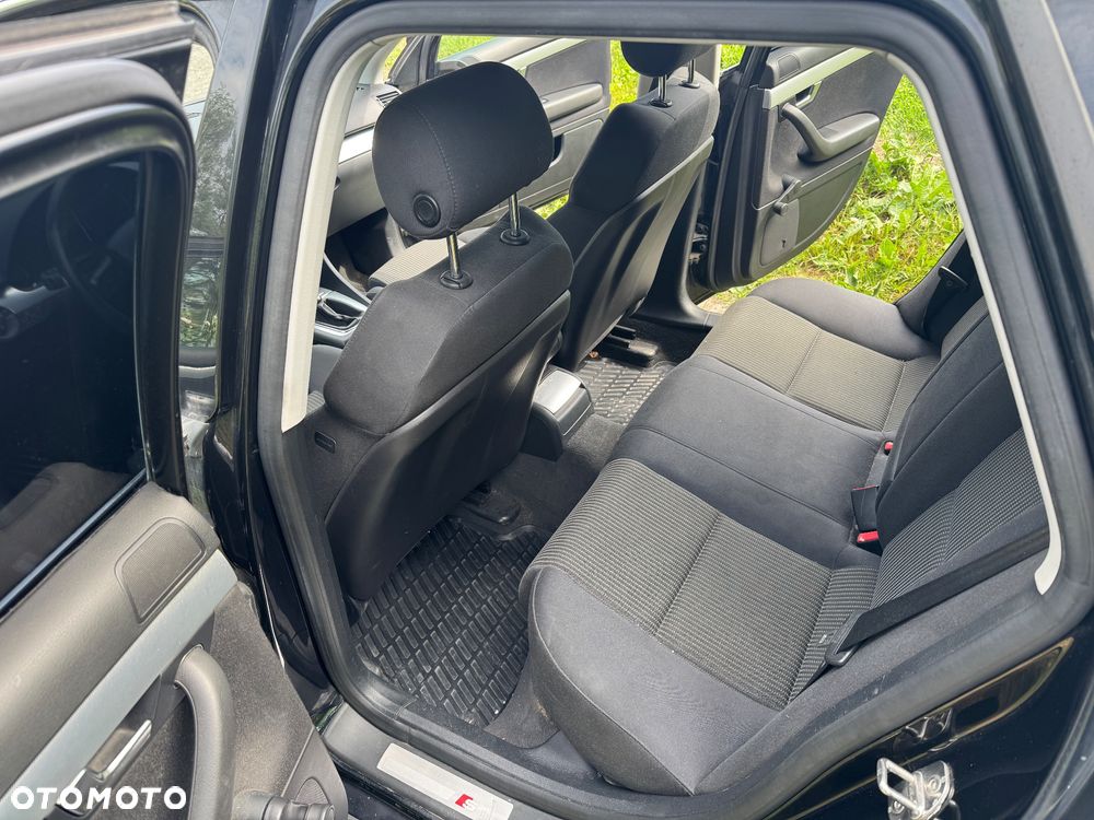 Audi A4 Avant 1.8 T quattro - 20