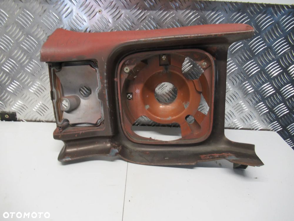 Okular obudowa lampy przedniej prawej Chevrolet El Camino Malibu - 1
