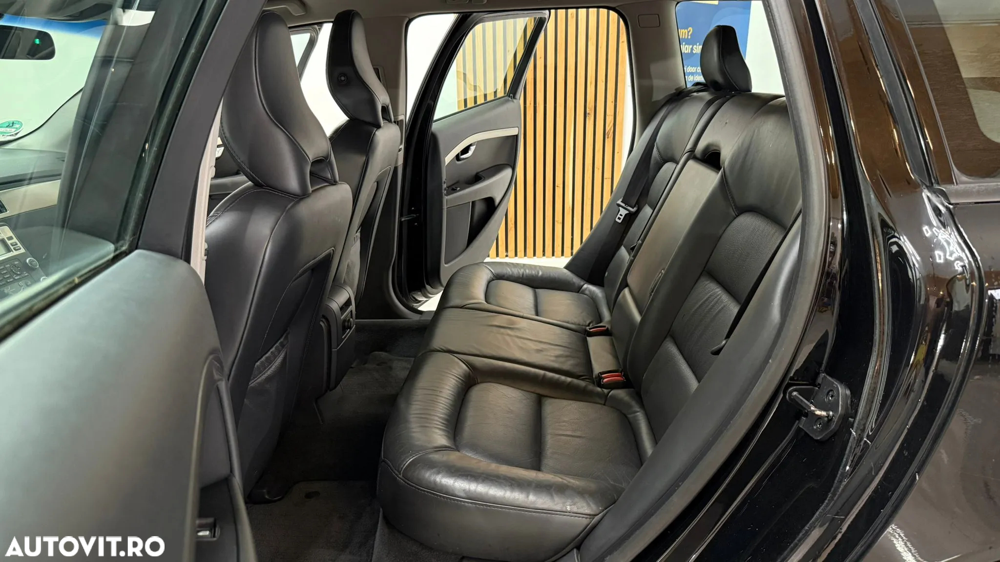 Volvo V70 2.0D - 18