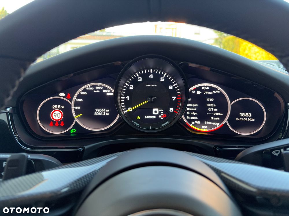Porsche Panamera - 15