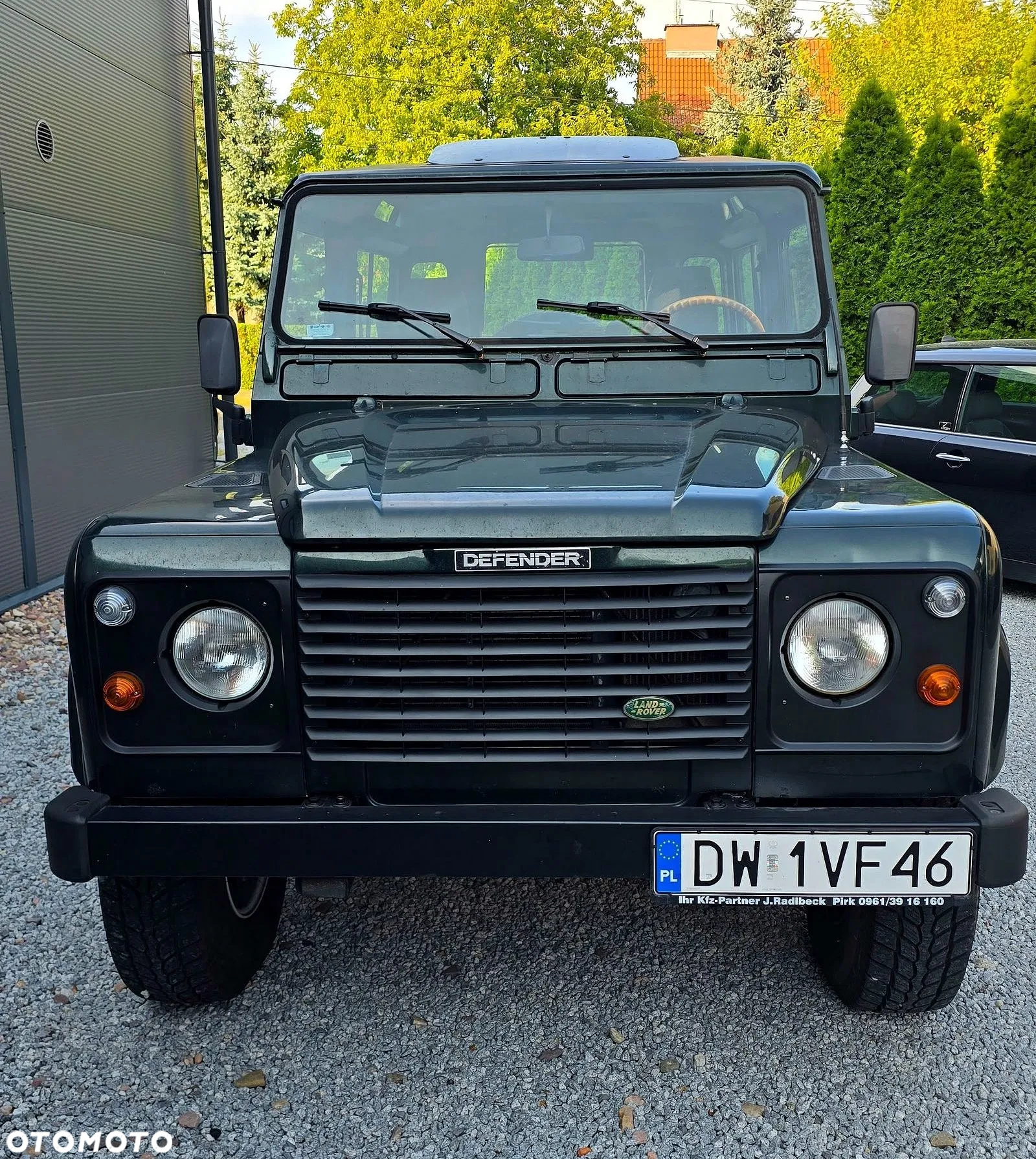 Land Rover Defender 90 2.5 TDI - 8