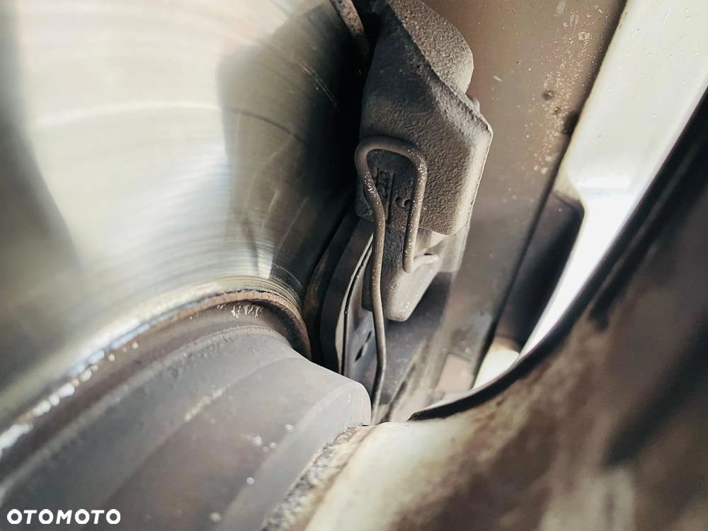 Audi A4 Avant 2.0 TDI Multitronic - 27