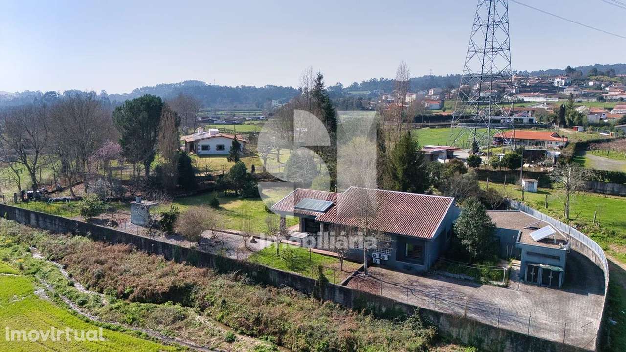 Moradia Térrea V3 | Paredes | Paisagem verdejante - Grande imagem: 4/24