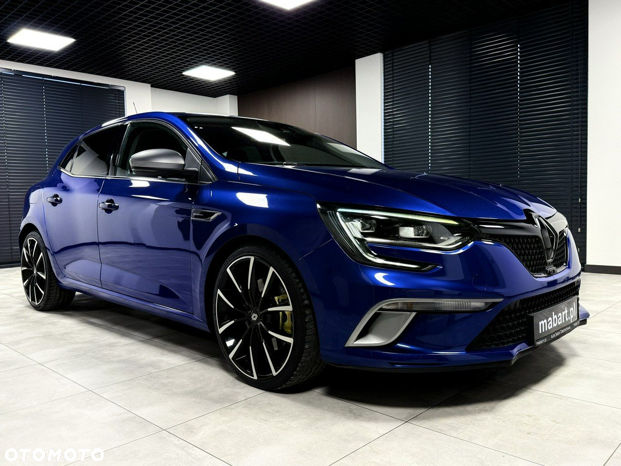 Renault Megane ENERGY TCe 205 EDC GT - 7