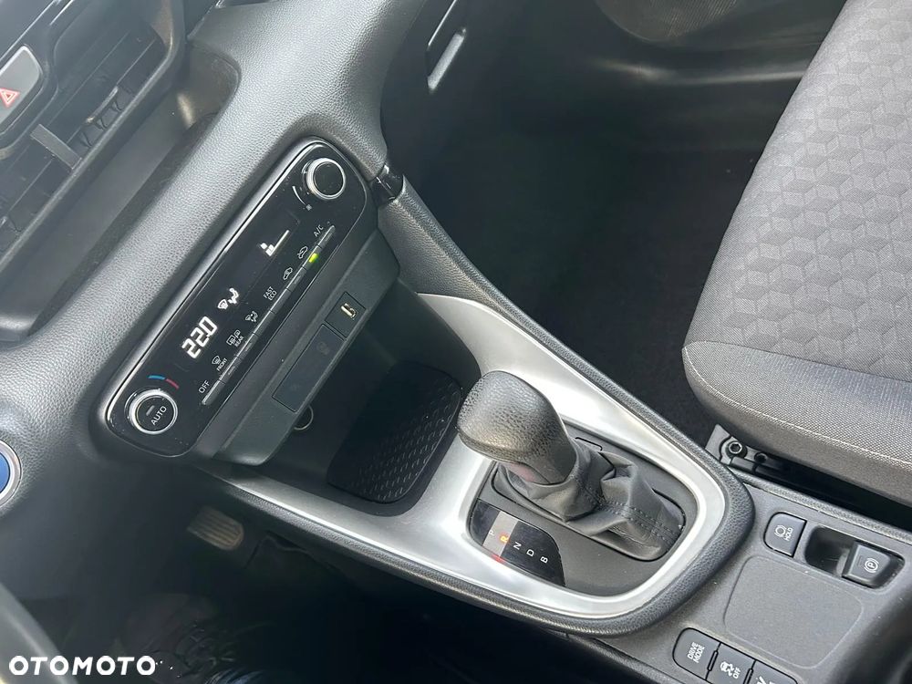 Toyota Yaris Hybrid 1.5 Executive - 22