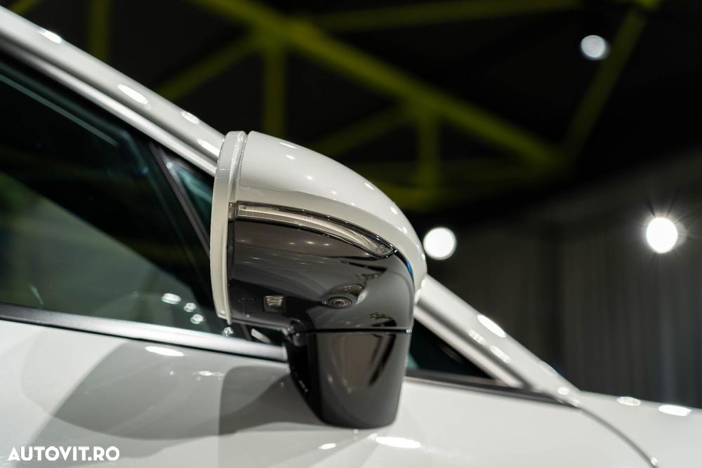 Porsche Panamera - 23