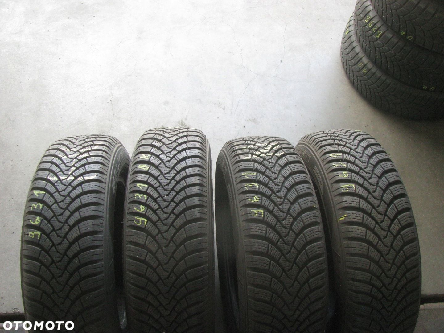 Opona zimowa Falken EuroWinter HS01 175/65R14 82 T - 1