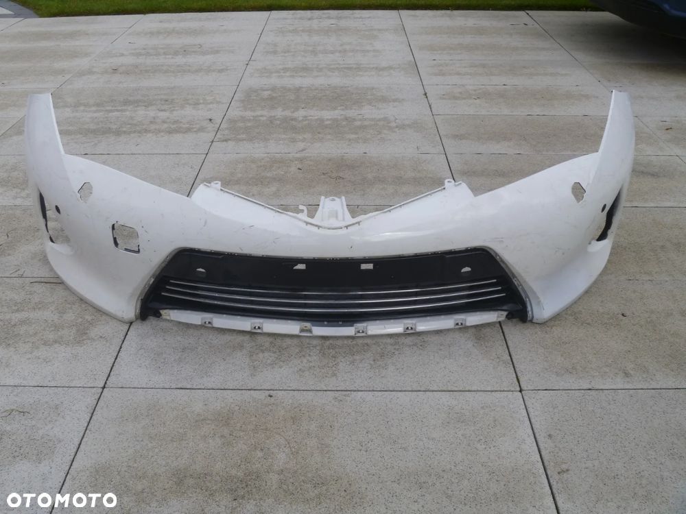 TOYOTA AURIS II ZDERZAK PRZEDNI KRATKA ORYGINAŁ PDC - 1