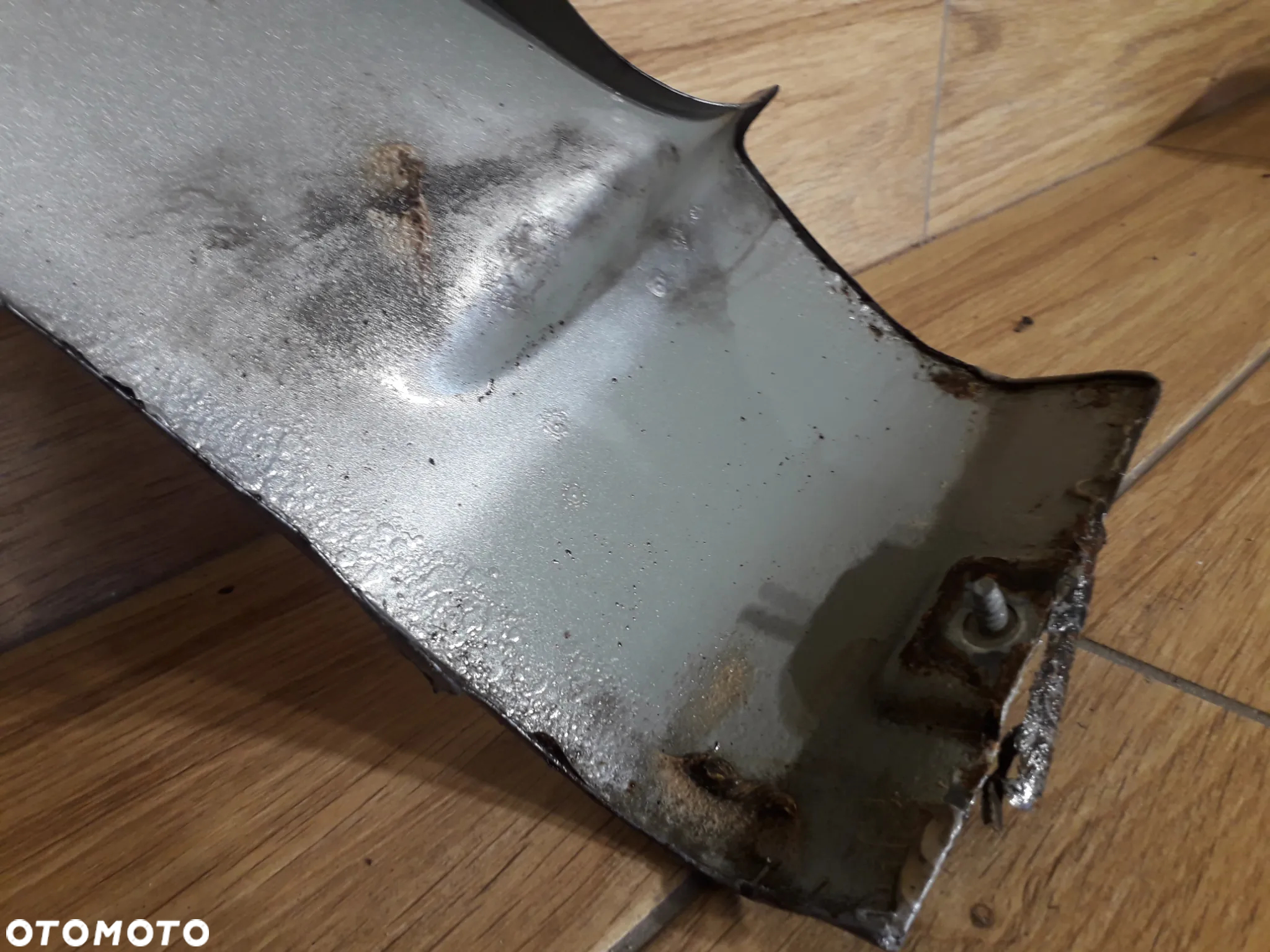 Błotnik Prawy Przód Opel Zafira B Z163 - 10