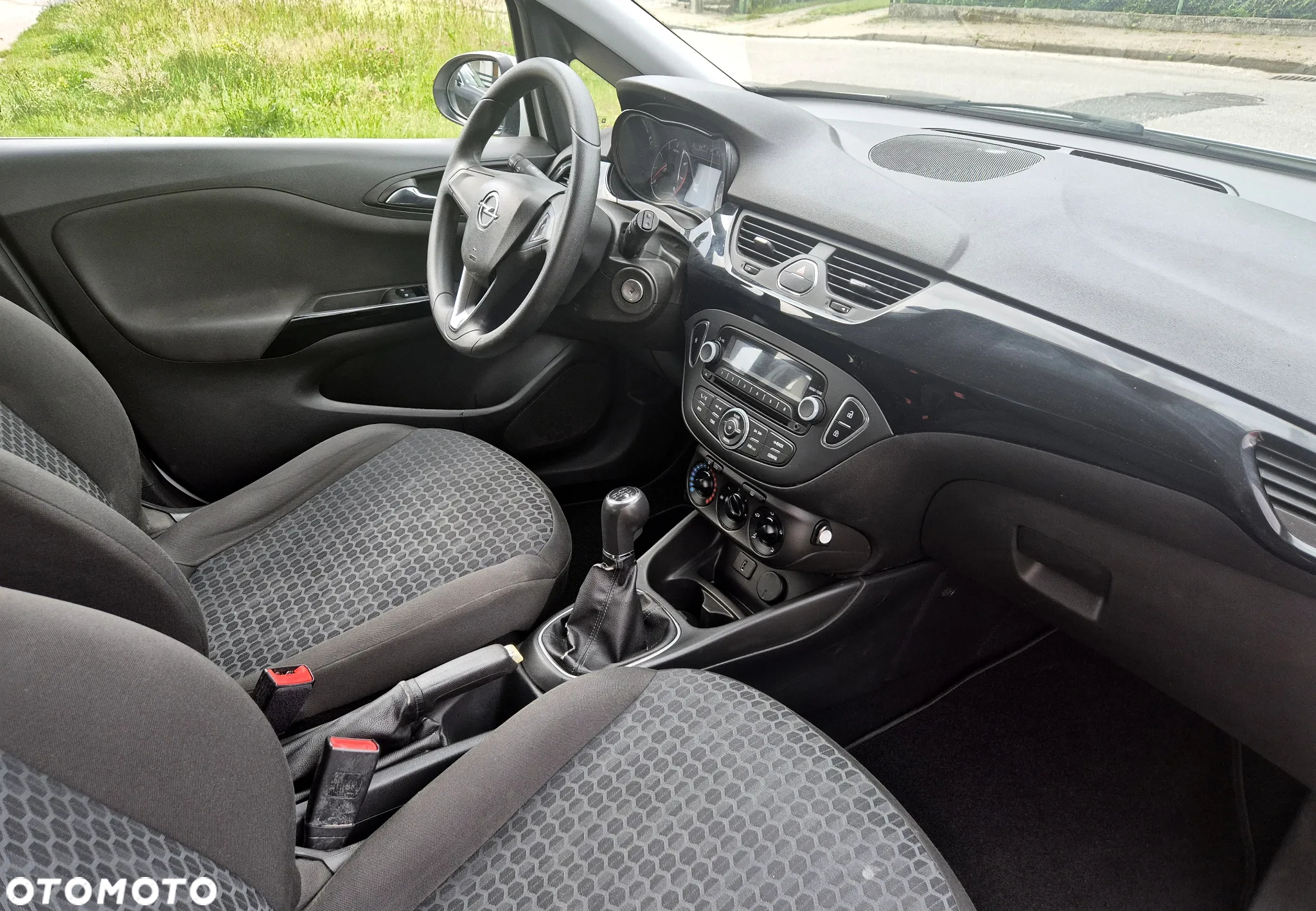 Opel Corsa 1.2 16V Essentia - 7