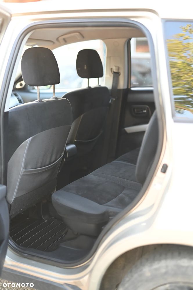 Mitsubishi Outlander 2.0 DID Intense - 21