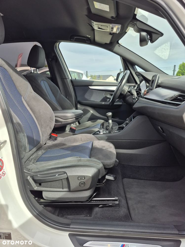 BMW Seria 2 218i M Sport - 28
