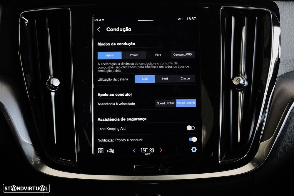 Volvo V60 2.0 T6 AWD TE Essential - 16