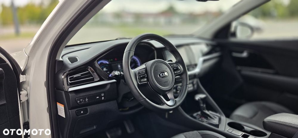 Kia Niro 1.6 GDI 2WD Vision - 37