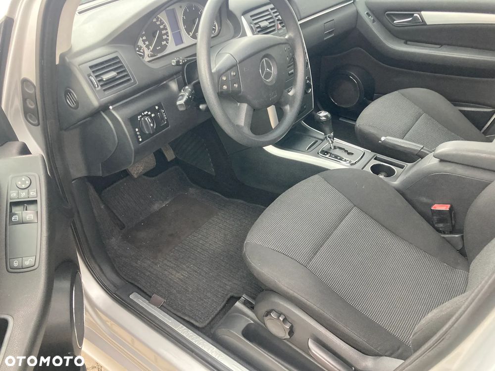 Mercedes-Benz Klasa B 200 Autotronic - 6
