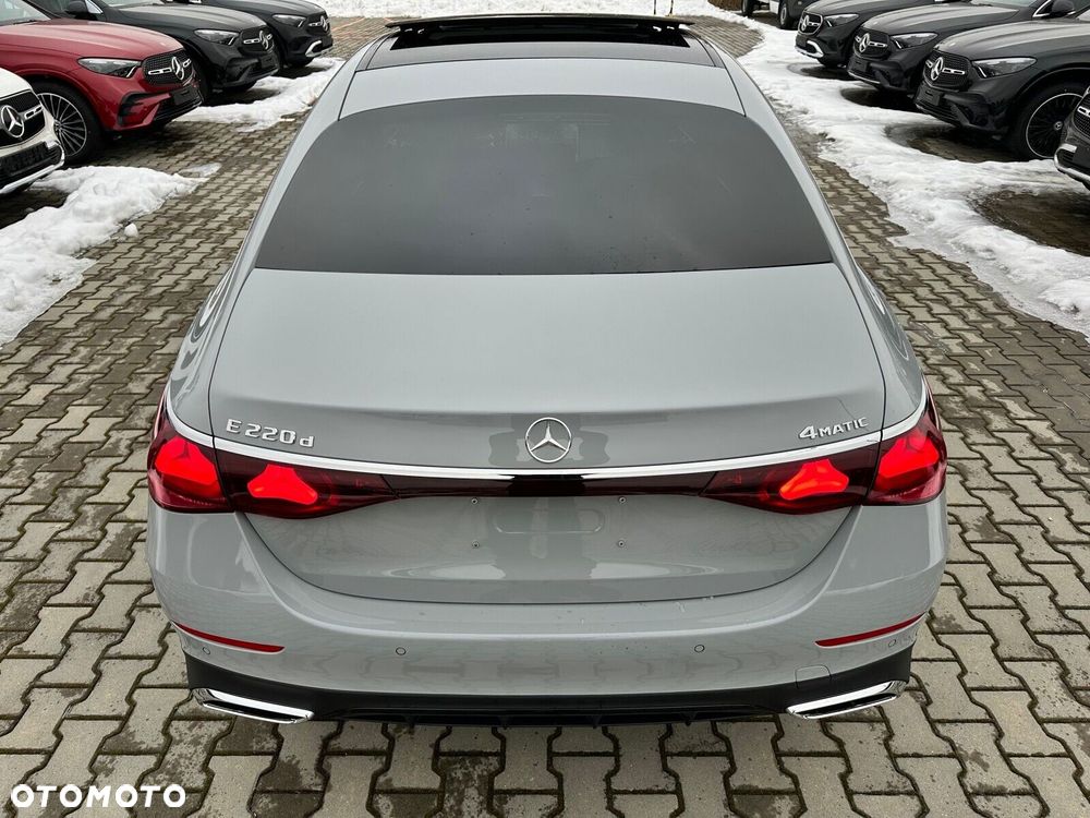 Mercedes-Benz Klasa E - 4