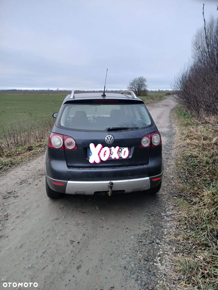 Volkswagen Golf Plus 2.0 TDI Cross - 3