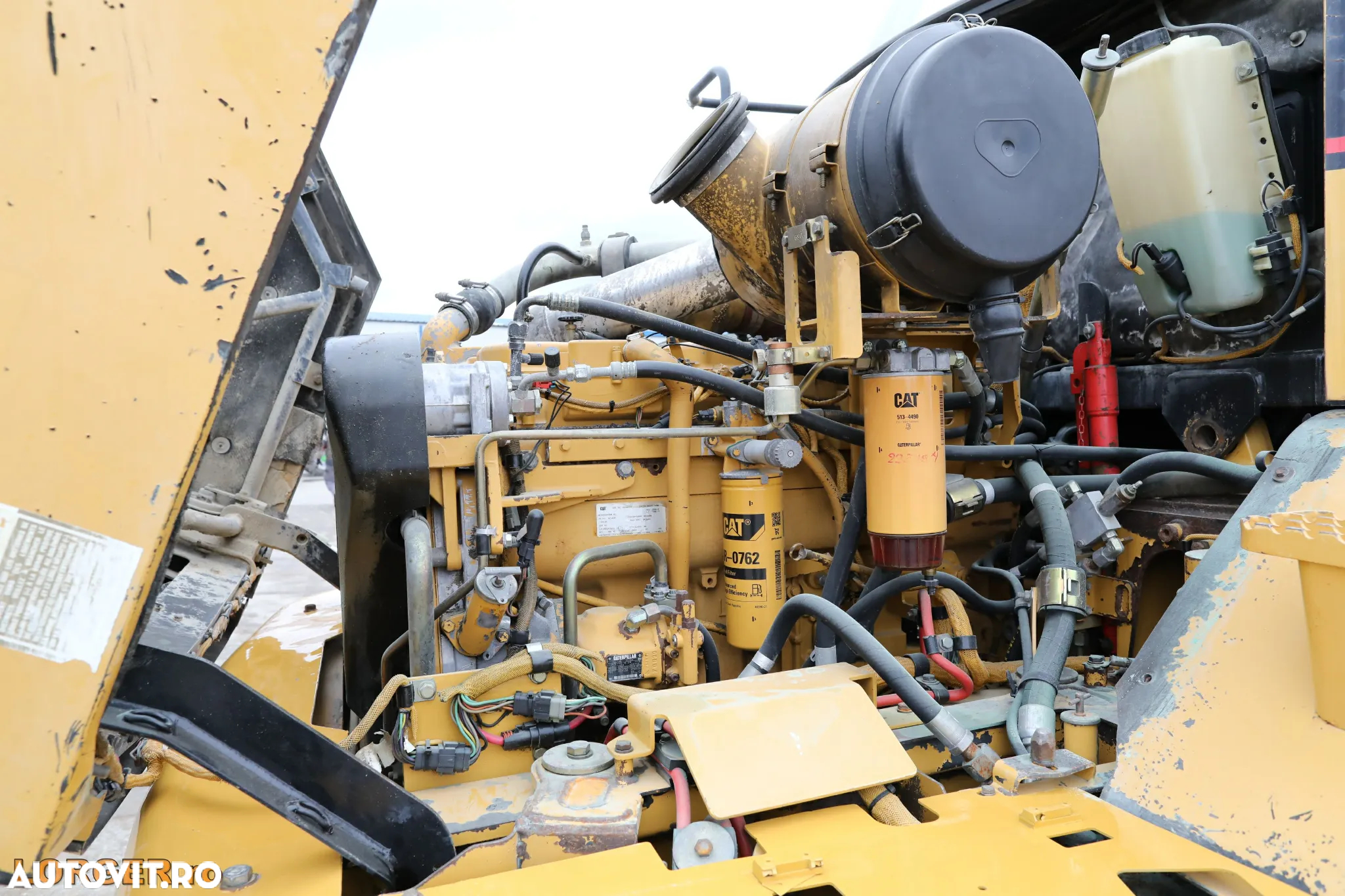 Cat 730 - 10