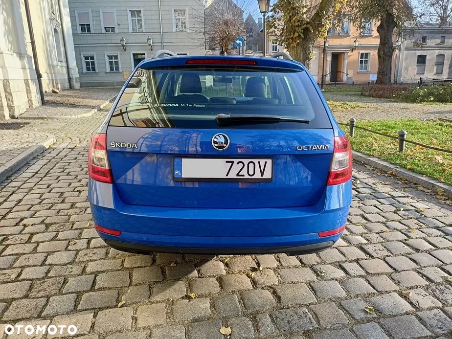 Skoda Octavia - 25