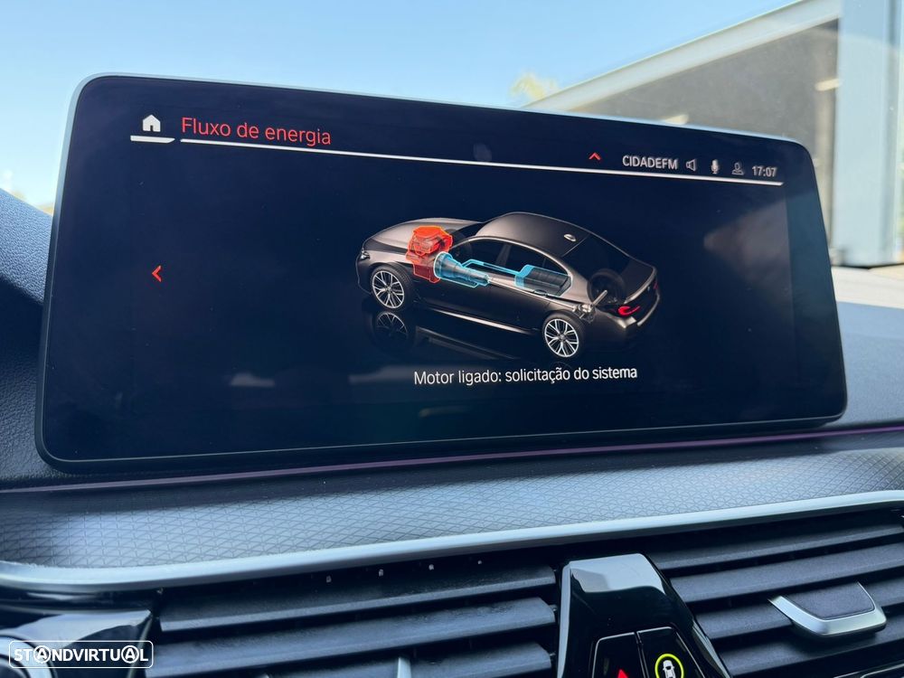 BMW 520 e Pack M — fotografia 51
