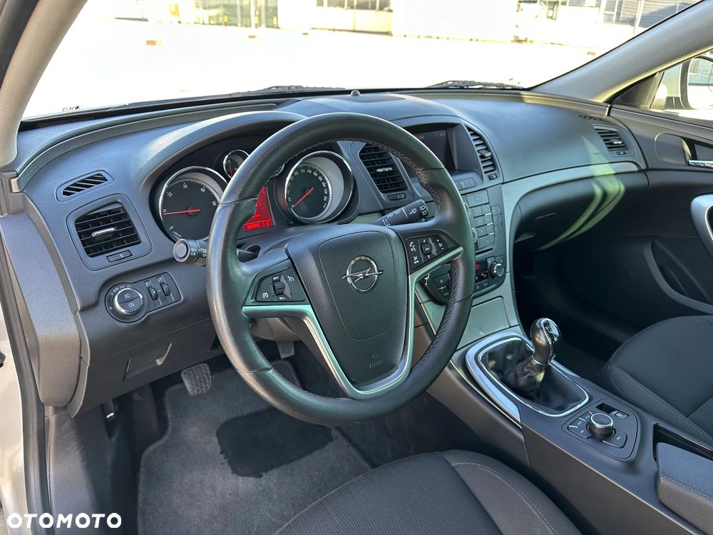 Opel Insignia 2.0 CDTI - 15