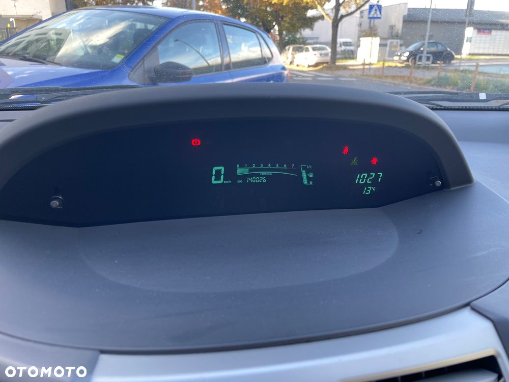 Toyota Yaris - 9