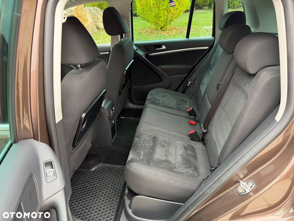 Volkswagen Tiguan 2.0 TDI 4Mot Sport&Style DSG - 23