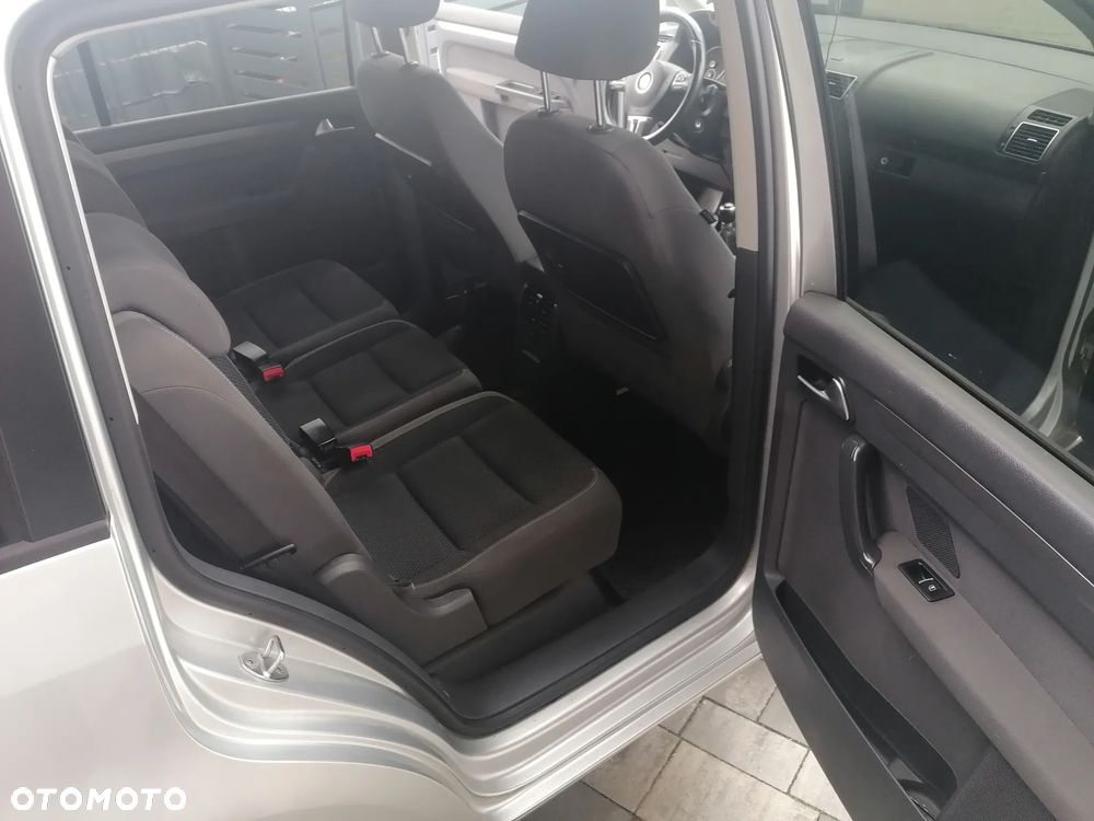 Volkswagen Touran 1.6 TDI DPF BlueMotion Technology Life - 10