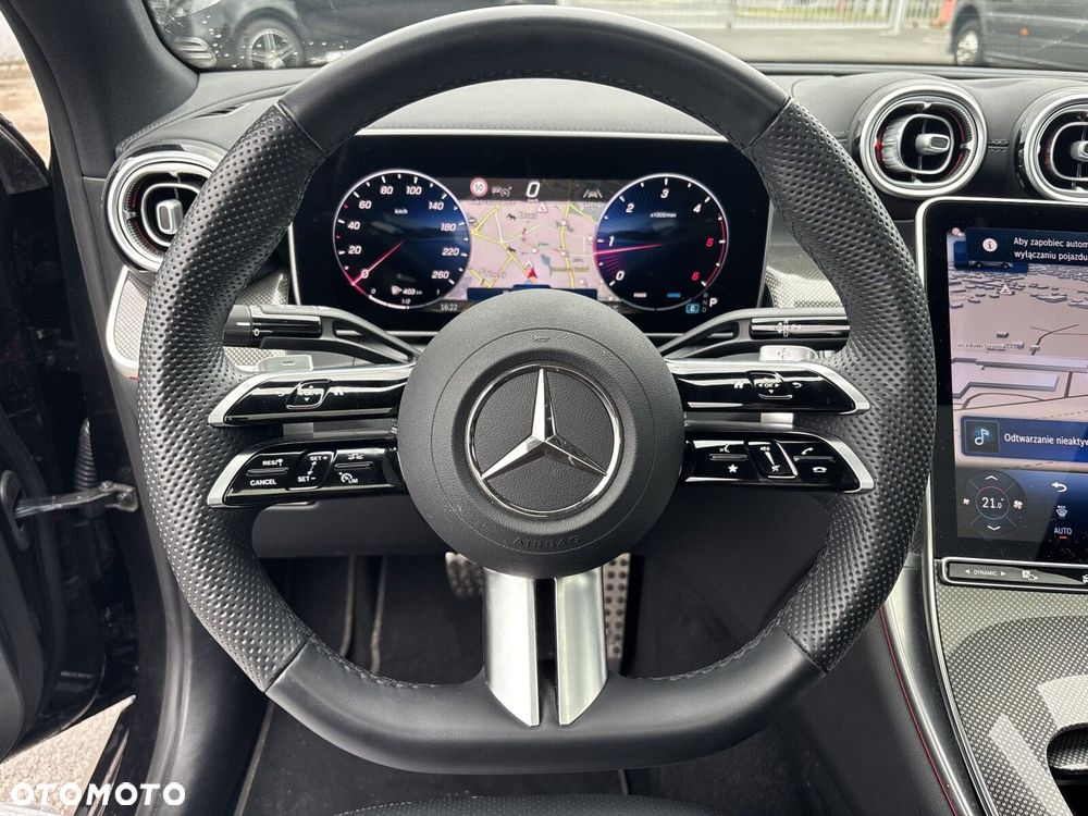 Mercedes-Benz GLC - 12