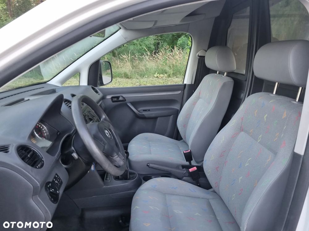 Volkswagen Caddy - 18
