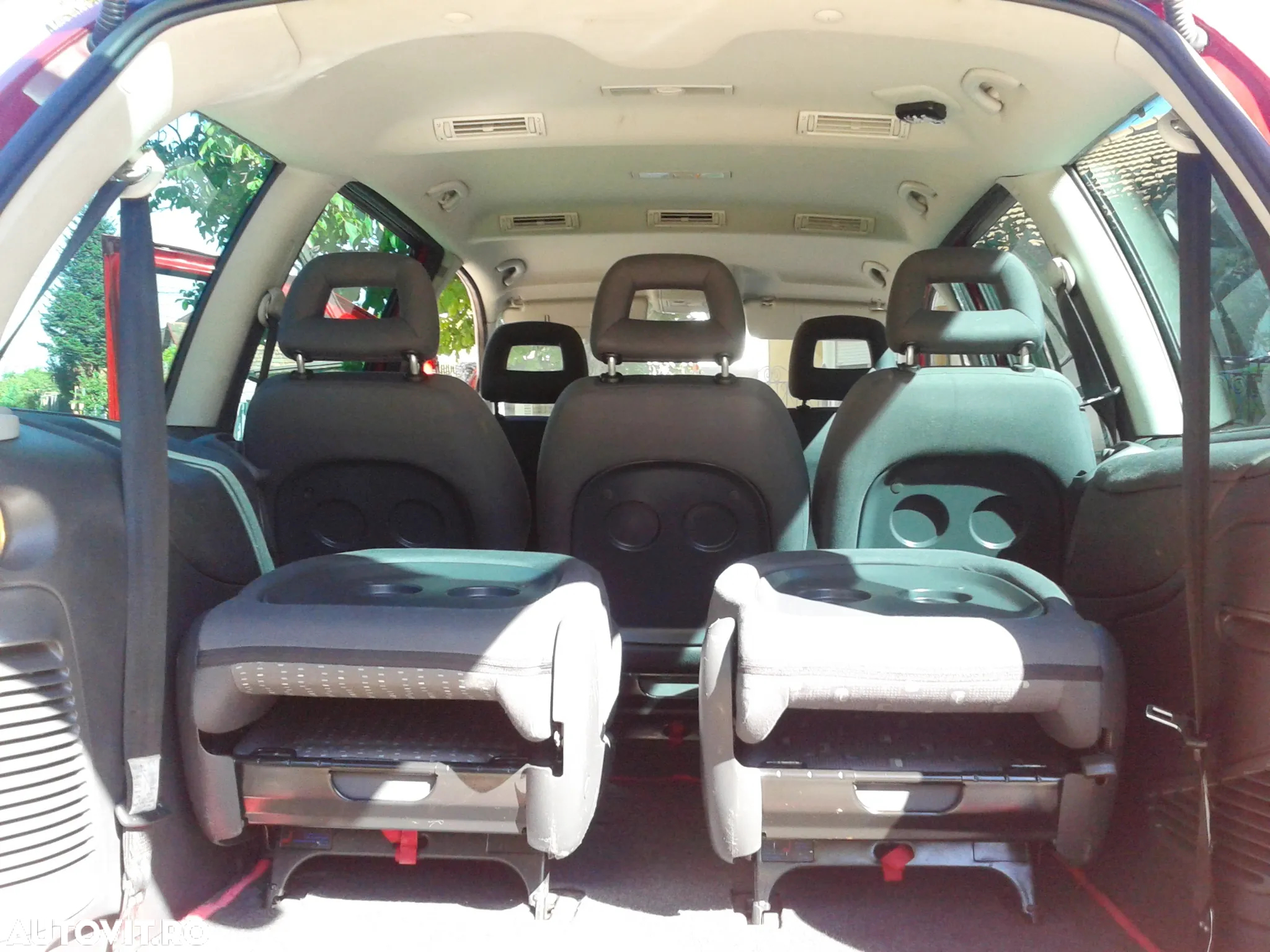 Volkswagen Sharan 1.9TDI Comfortline - 11